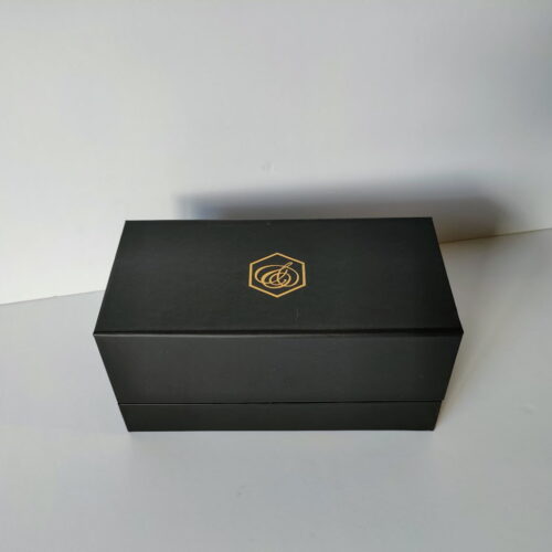 2 Forever Roses κόκκινα σε μαύρη μαγνητική κασετίνα 1 2 Forever Roses κόκκινα σε μαύρη μαγνητική κασετίνα 1