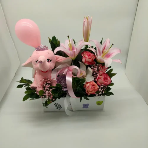 anthosynthesi-gia-koritsi-me-lolephantaki-roz-baloni-marousi